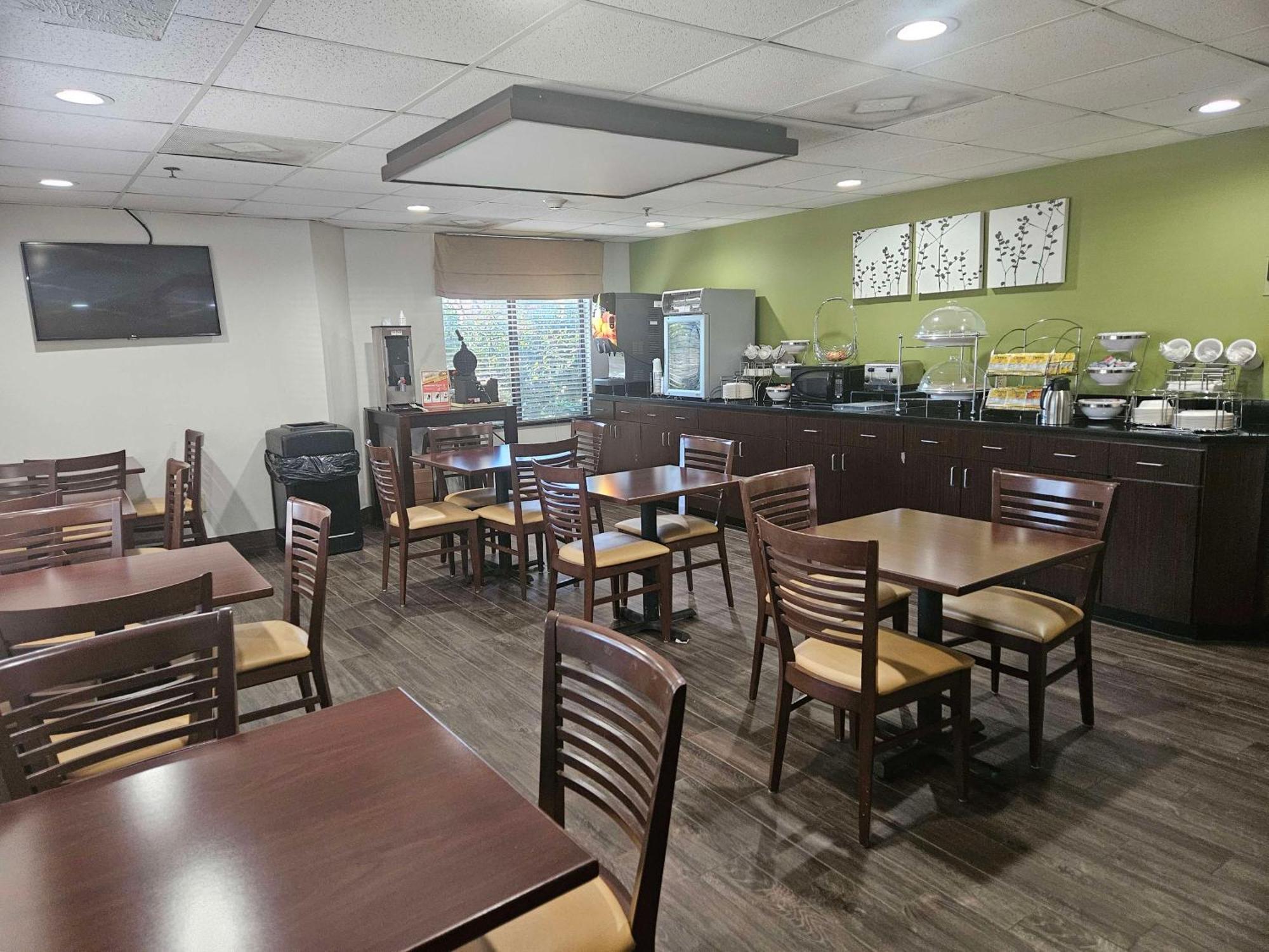 Surestay By Best Western Summerville Flowertown Экстерьер фото