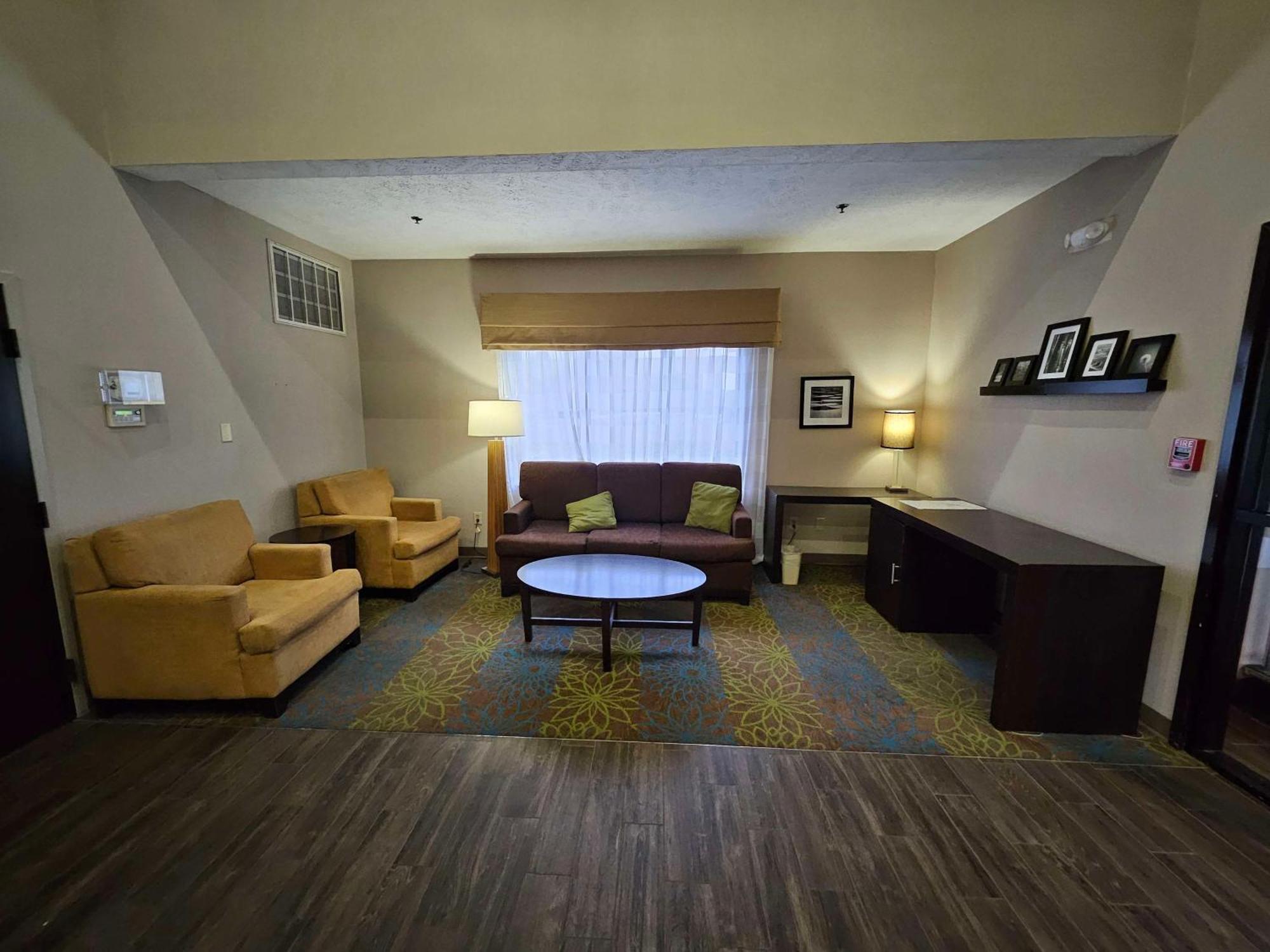 Surestay By Best Western Summerville Flowertown Экстерьер фото